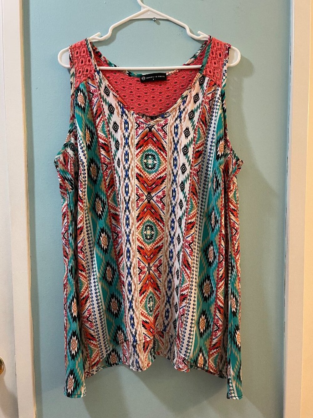 Fashion To Figure Aztec Top, Size 2x